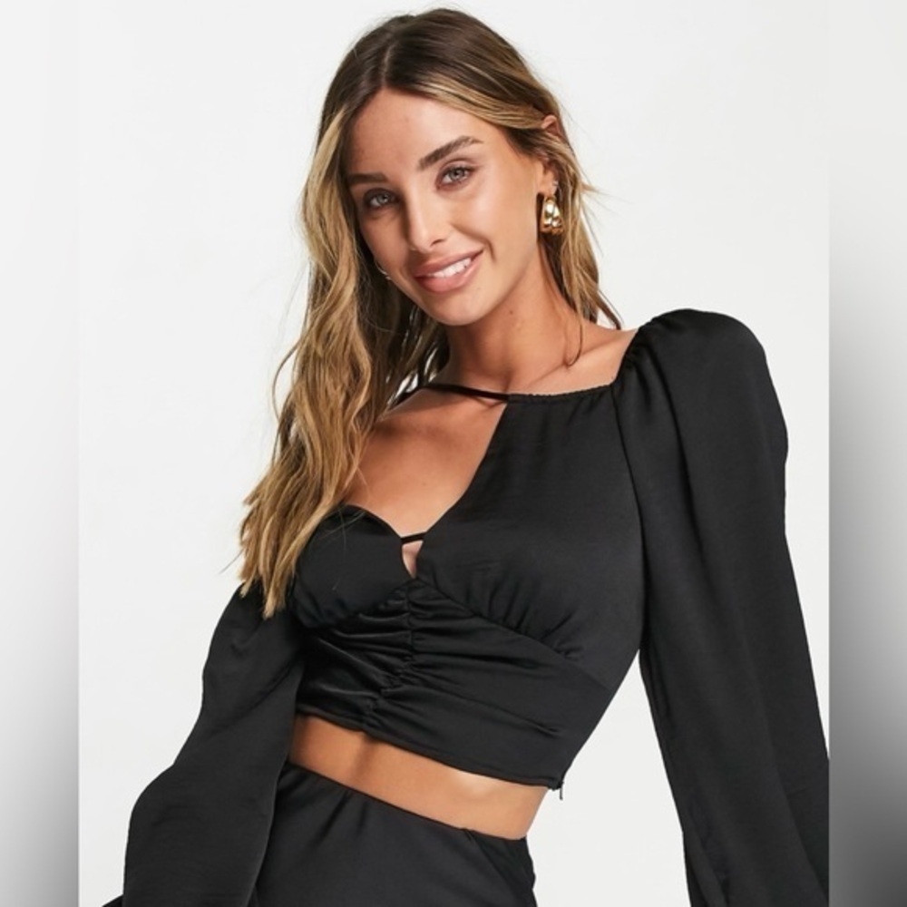 Topshop Black Strappy Cropped Blouson Sleeves Top Blouse Strappy NWT 10 #1332